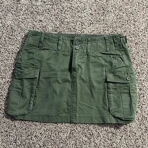 Brandy Melville Skirt Womens Small Green Cargo Utility Pockets Mini Y2K Style